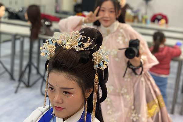 1662006401392567.jpg 1662006401392567.jpg